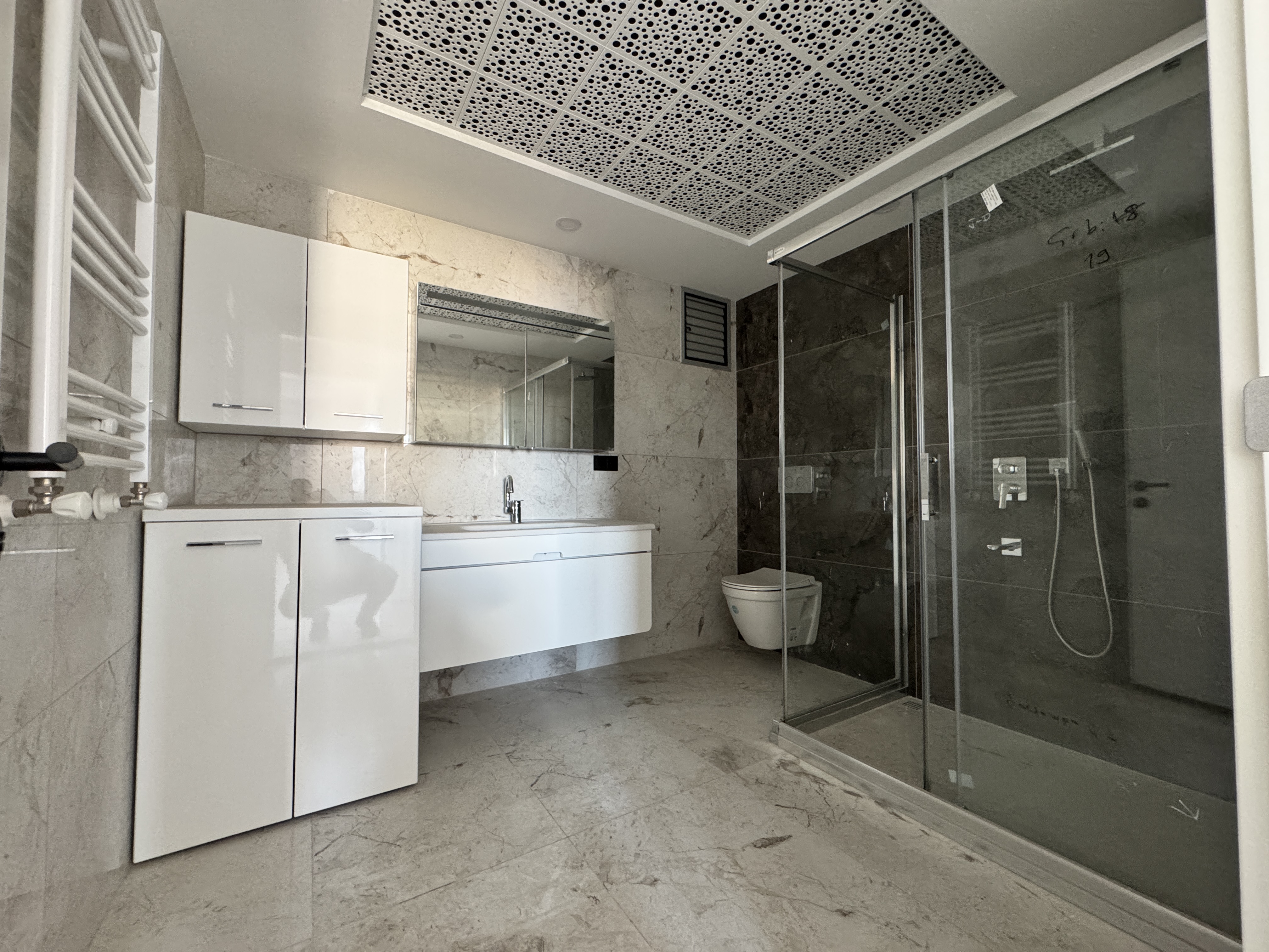 CANİK TÖRE TOWERS'TA ULTRA LÜX 3+1 245 METREKARE DAİRE